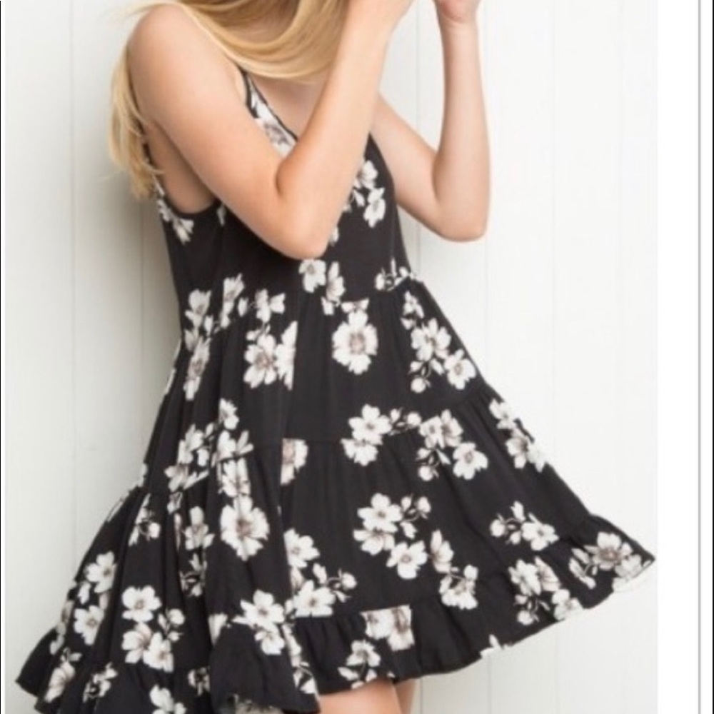 Brandy Melville dress